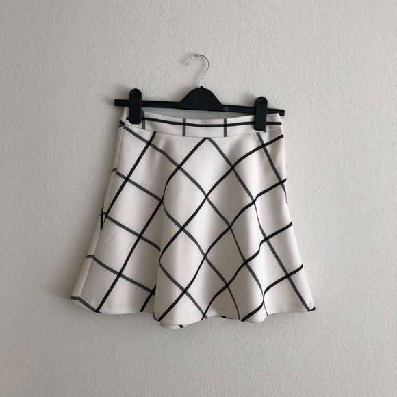 Ann Taylor LOFT Window pane skirt - Picture 1 of 8